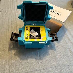 Invicta Teal Protective Case for up to 3 watches